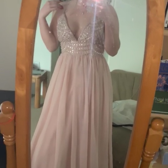 PROM DRESS - Picture 3 of 4